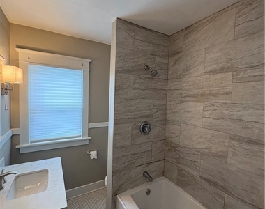 237 Tacoma Avenue - Photo Thumbnail 11