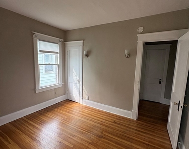 237 Tacoma Avenue - Photo Thumbnail 9