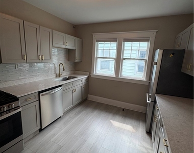 237 Tacoma Avenue - Photo Thumbnail 7