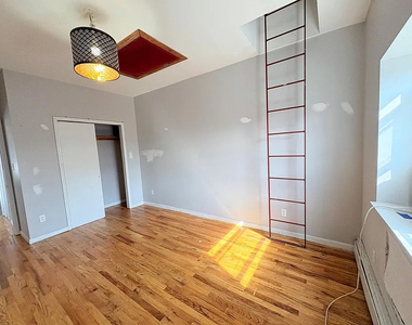 267 Hull Street - Photo Thumbnail 2