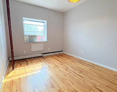 267 Hull Street - Photo Thumbnail 1