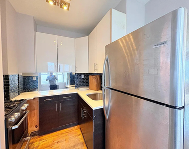 267 Hull Street - Photo Thumbnail 8