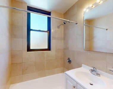 East 49th Street - Photo Thumbnail 4