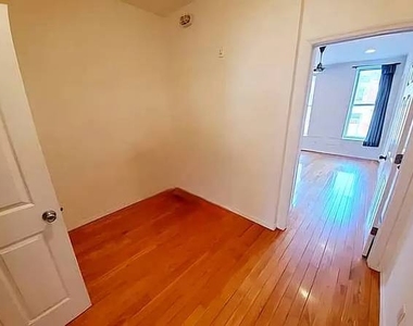 620 President Street - Photo Thumbnail 10