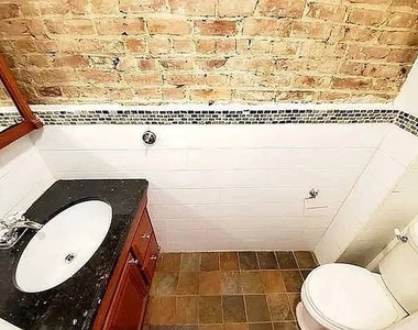 620 President Street - Photo Thumbnail 13