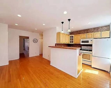 620 President Street - Photo Thumbnail 6