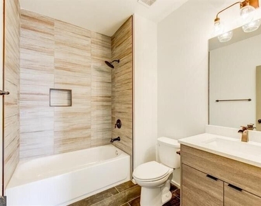 1022 Martin Street Se - Photo Thumbnail 24