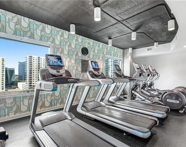 860 Peachtree Street Ne - Photo Thumbnail 30