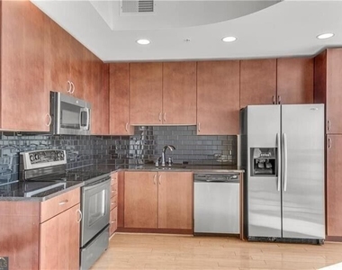 860 Peachtree Street Ne - Photo Thumbnail 7