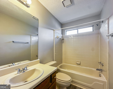 5724 Rex Mill Creek - Photo Thumbnail 12