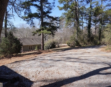 1453 Barnett Shoals - Photo Thumbnail 1