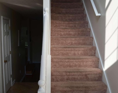 1580 Callaway Loop - Photo Thumbnail 7