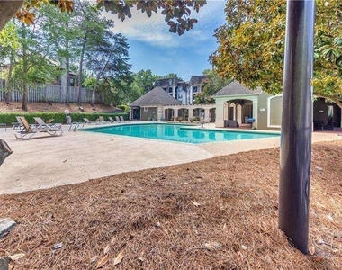 2657 Lenox Road - Photo Thumbnail 23