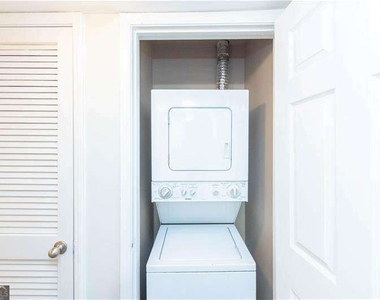 2657 Lenox Road - Photo Thumbnail 19