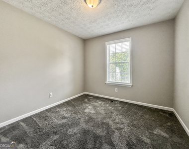 335 Paradise Drive - Photo Thumbnail 11