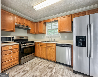 335 Paradise Drive - Photo Thumbnail 5