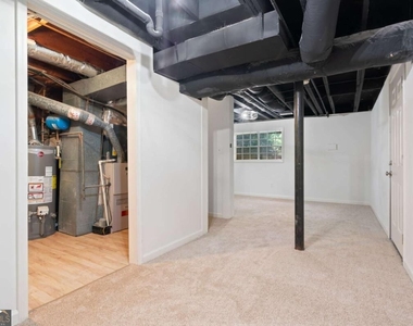 920 Kings Court - Photo Thumbnail 35