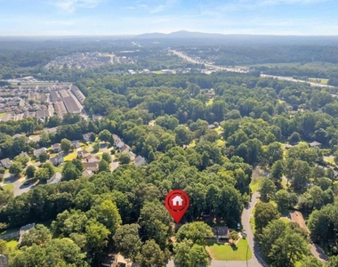 920 Kings Court - Photo Thumbnail 1