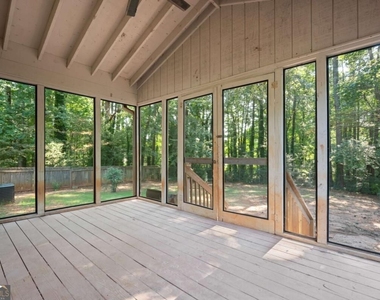 920 Kings Court - Photo Thumbnail 36