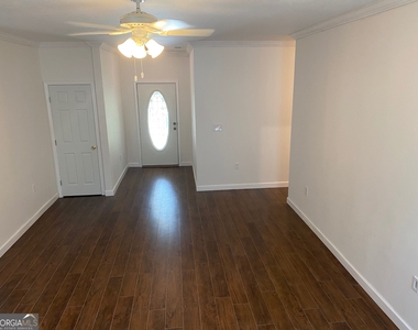 244 Windemere Way - Photo Thumbnail 8