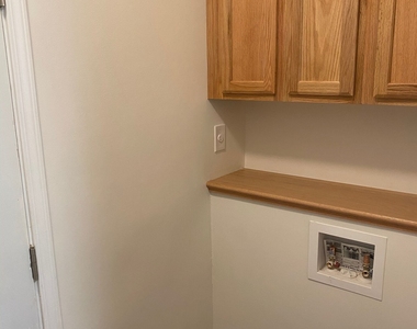 244 Windemere Way - Photo Thumbnail 19