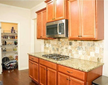 8445 Village School Drive - Photo Thumbnail 14