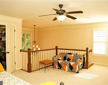 8445 Village School Drive - Photo Thumbnail 27