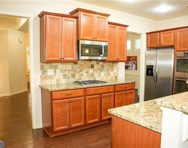 8445 Village School Drive - Photo Thumbnail 15