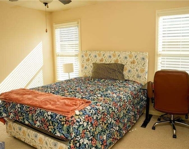 8445 Village School Drive - Photo Thumbnail 28