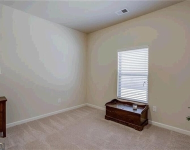 2436 Foxy Drive - Photo Thumbnail 21