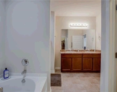 2436 Foxy Drive - Photo Thumbnail 33