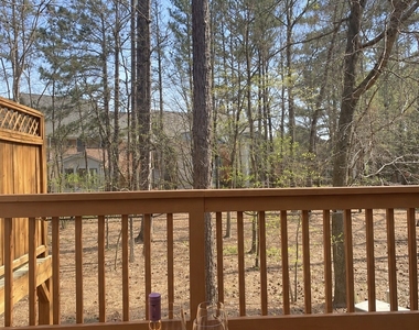 534 Vinings Estates Drive Se - Photo Thumbnail 6