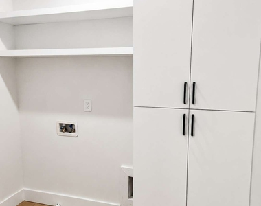 3563 Chelsea Falls Way - Photo Thumbnail 11