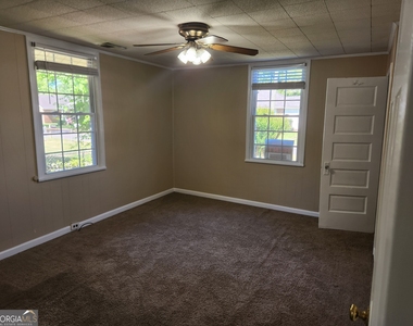 15 Oak Street Ne - Photo Thumbnail 15