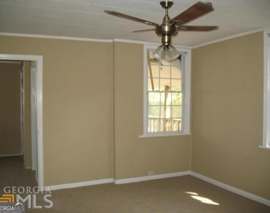 15 Oak Street Ne - Photo Thumbnail 7