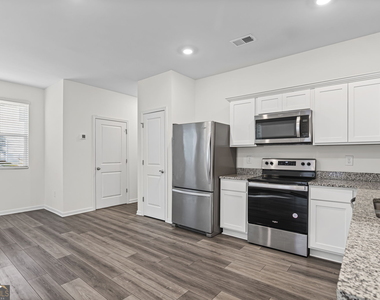 407 Kings Cross Way - Photo Thumbnail 9