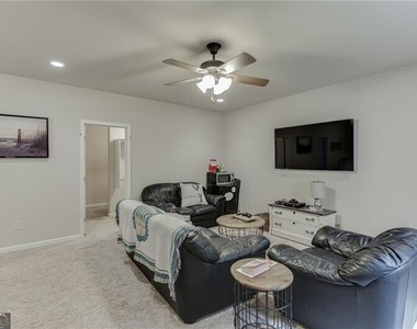 6896 Big Sky Drive - Photo Thumbnail 31