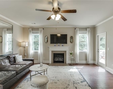 6896 Big Sky Drive - Photo Thumbnail 11