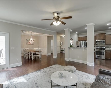 6896 Big Sky Drive - Photo Thumbnail 9