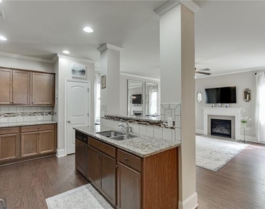 6896 Big Sky Drive - Photo Thumbnail 6