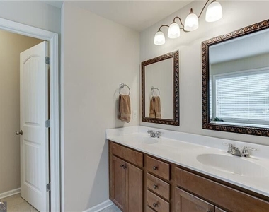 6896 Big Sky Drive - Photo Thumbnail 22