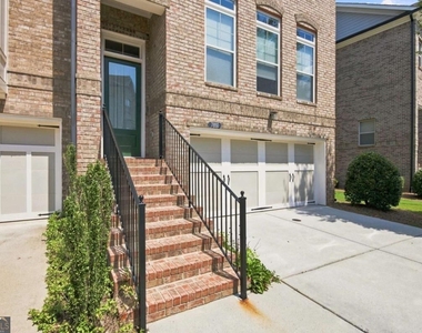 7850 Laurel Crest Drive - Photo Thumbnail 1