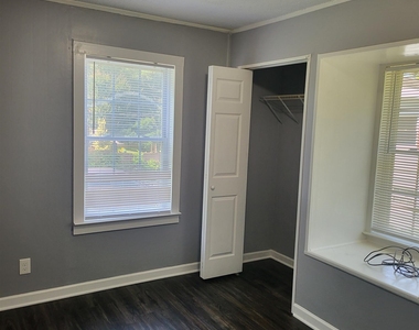 6819 Mark Turner Road - Photo Thumbnail 3