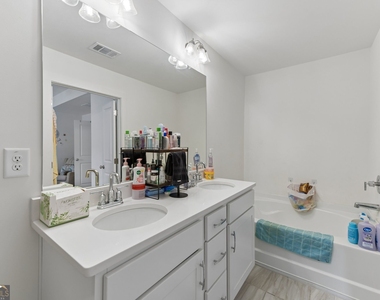 5811 Calle Vista Drive - Photo Thumbnail 30