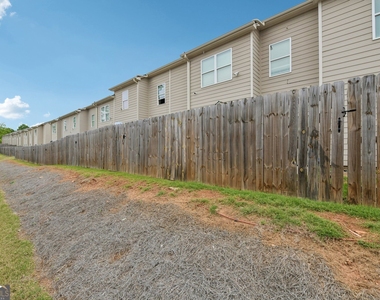 5811 Calle Vista Drive - Photo Thumbnail 40