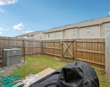 5811 Calle Vista Drive - Photo Thumbnail 38
