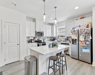 5811 Calle Vista Drive - Photo Thumbnail 16
