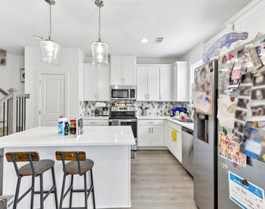 5811 Calle Vista Drive - Photo Thumbnail 15