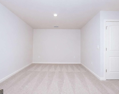 24 Berryville Dr - Photo Thumbnail 34
