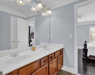 11214 Gates Terrace - Photo Thumbnail 22